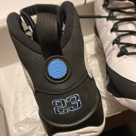 Retro 9 - Picture 3 of 3